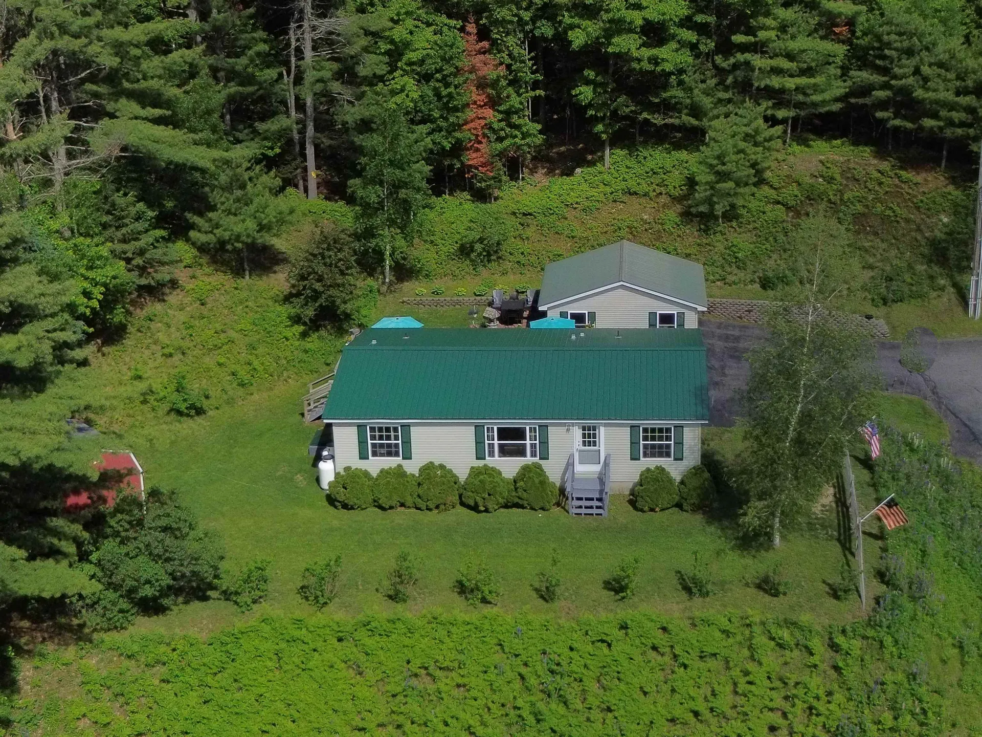16 Julia's Way Littleton NH 03561