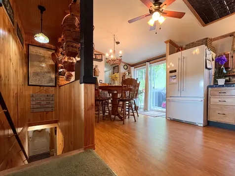 16 Julia's Way Littleton NH 03561