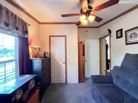 16 Julia's Way Littleton NH 03561