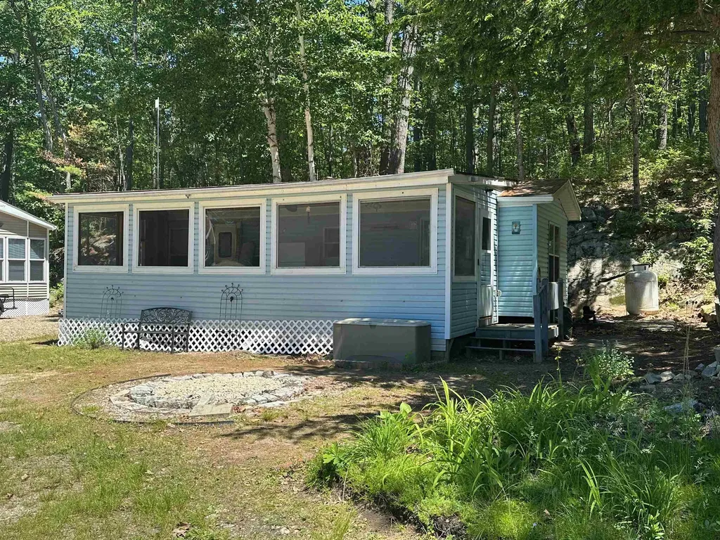 201 Hanson Mill Rd Road Moultonborough NH 03254