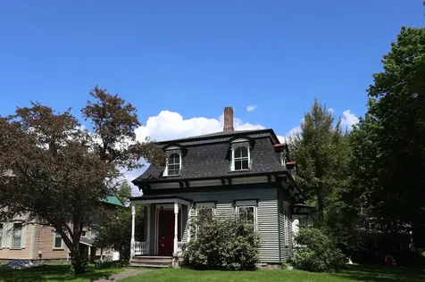 9 Shaw Street Lebanon NH 03766