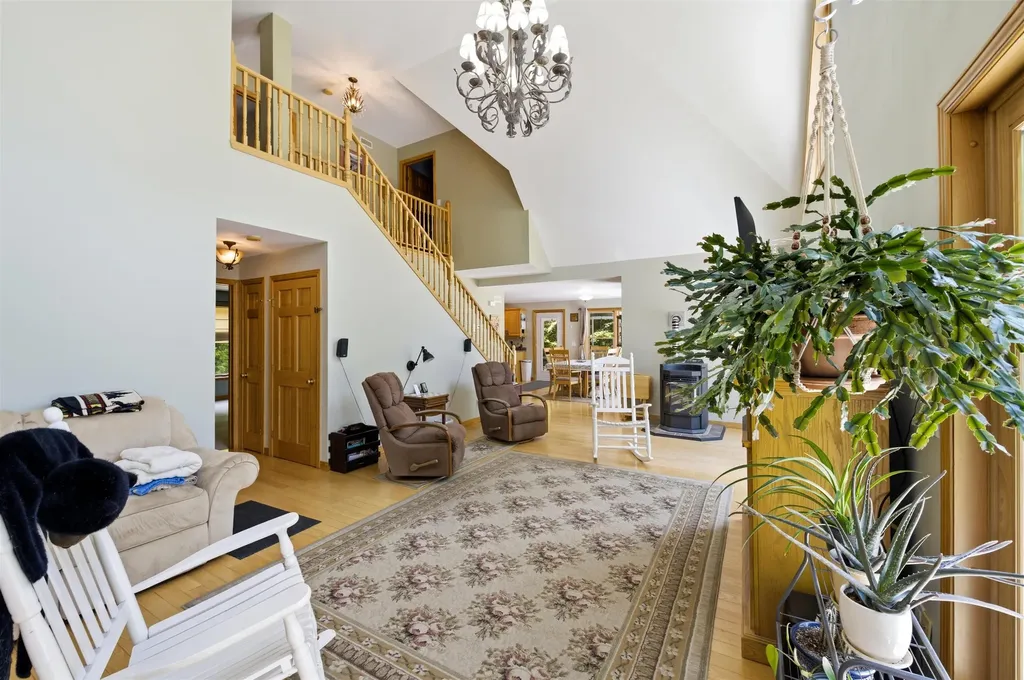 299 Cloutier Drive Stark NH 03582