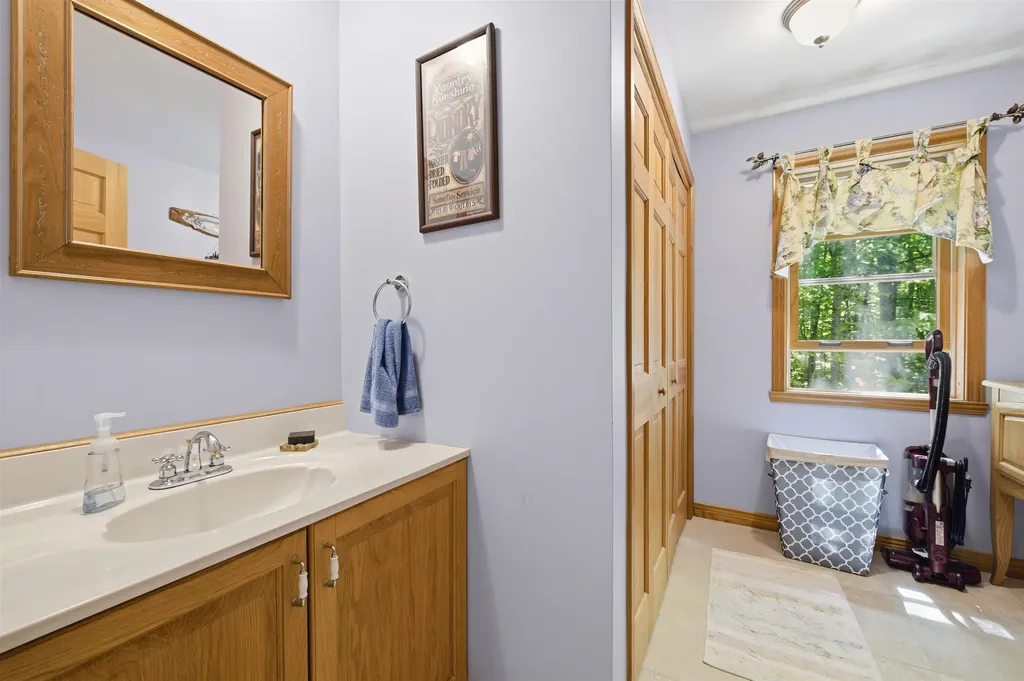 299 Cloutier Drive Stark NH 03582