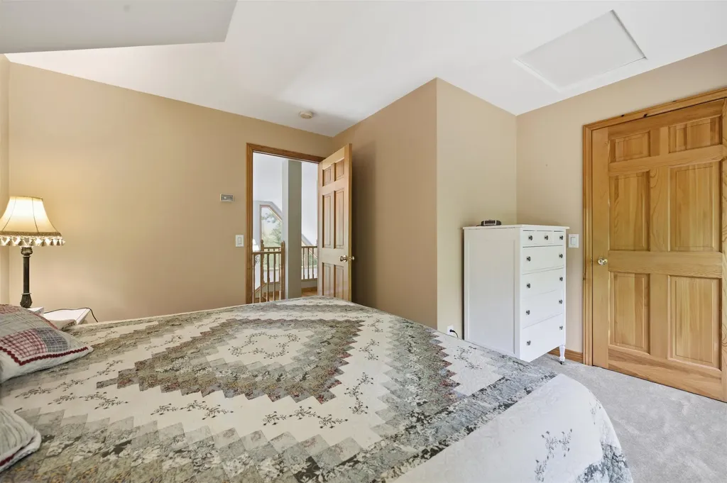299 Cloutier Drive Stark NH 03582