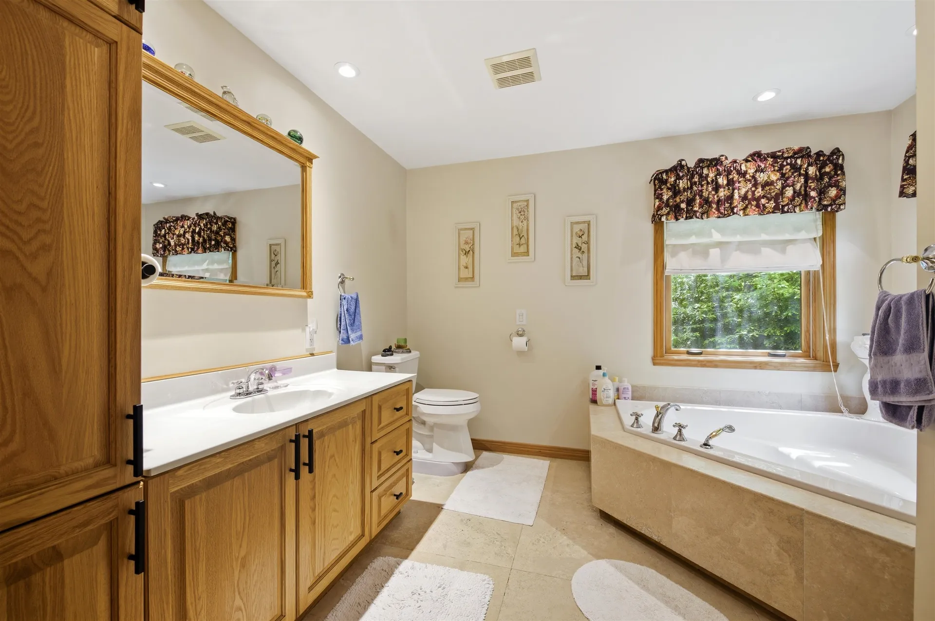 299 Cloutier Drive Stark NH 03582
