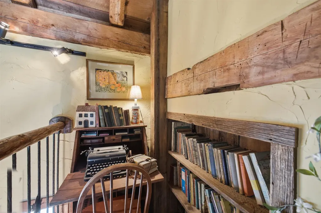43 North Street Middletown Springs VT 05757