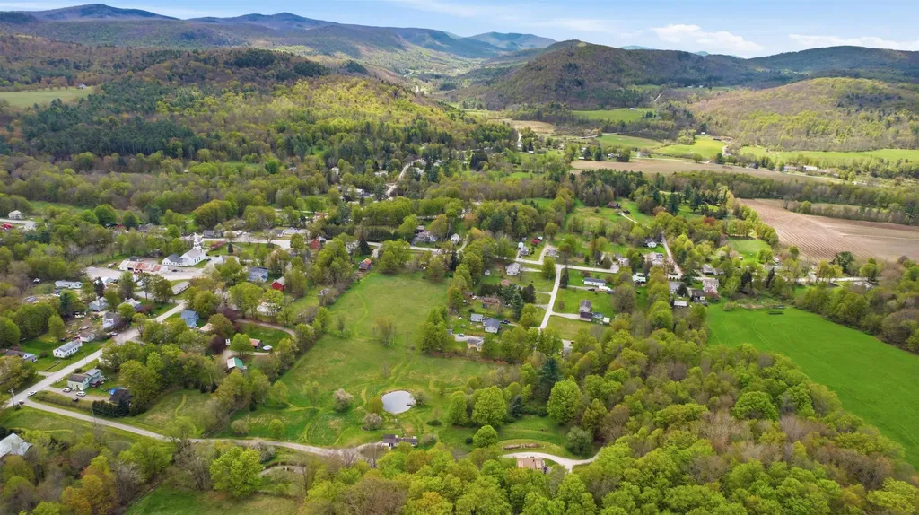 43 North Street Middletown Springs VT 05757