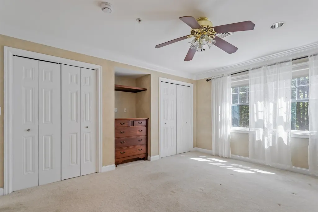 216 Sterling Hill Lane Exeter NH 03833