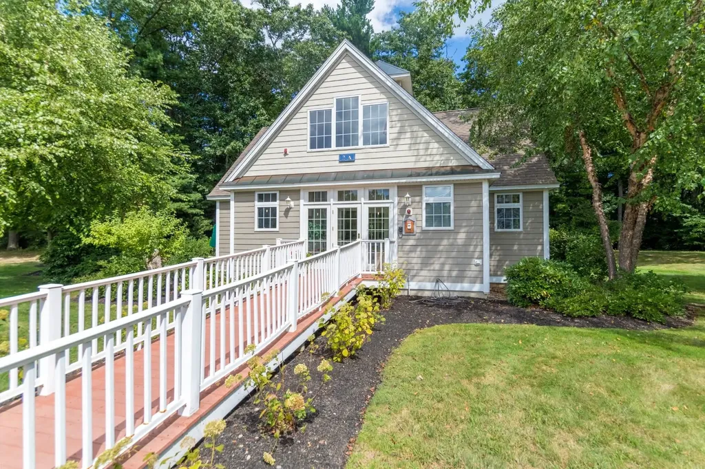 216 Sterling Hill Lane Exeter NH 03833