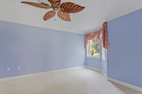 216 Sterling Hill Lane Exeter NH 03833