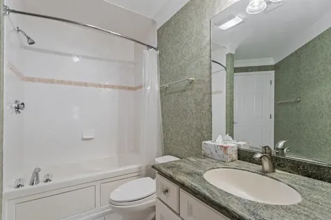 216 Sterling Hill Lane Exeter NH 03833