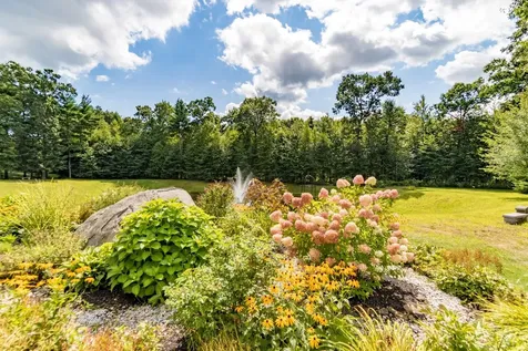 216 Sterling Hill Lane Exeter NH 03833