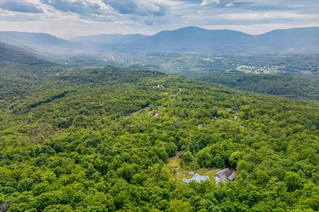 181 Route 11 Winhall VT 05340