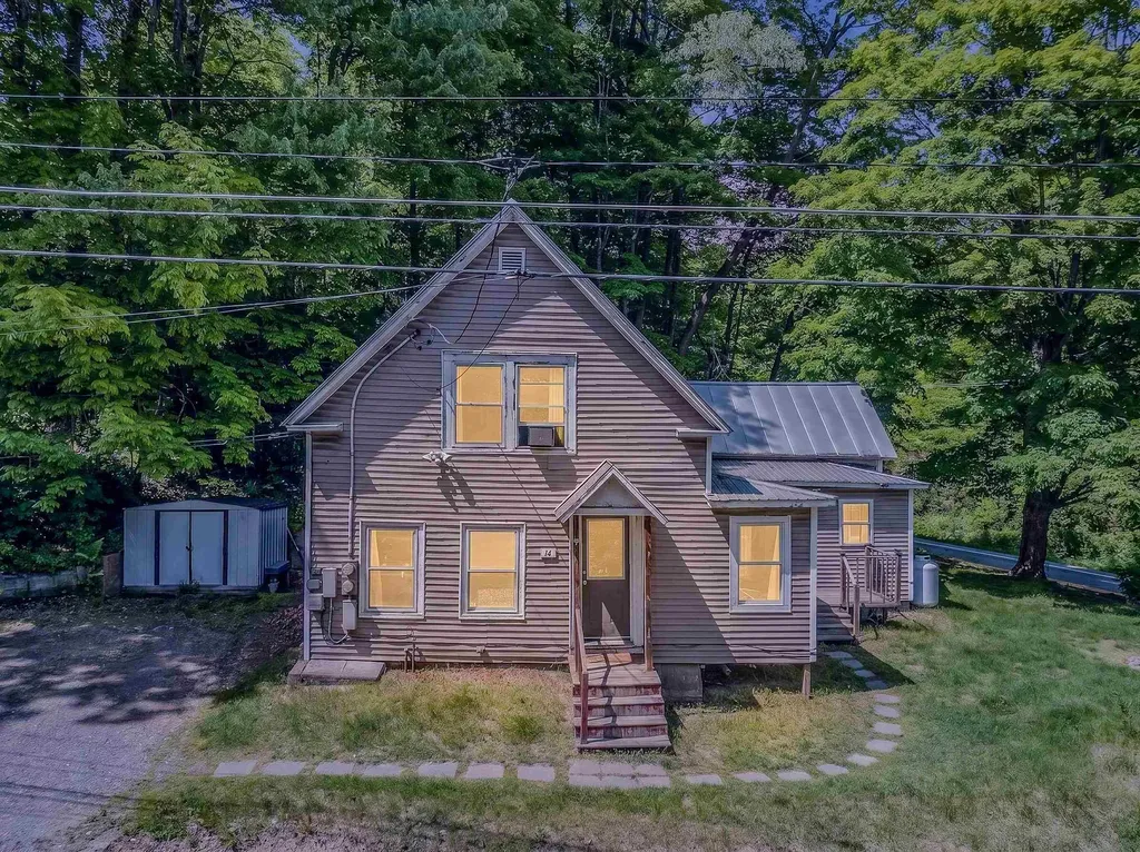 14 Bible Hill Road Newbury VT 05081