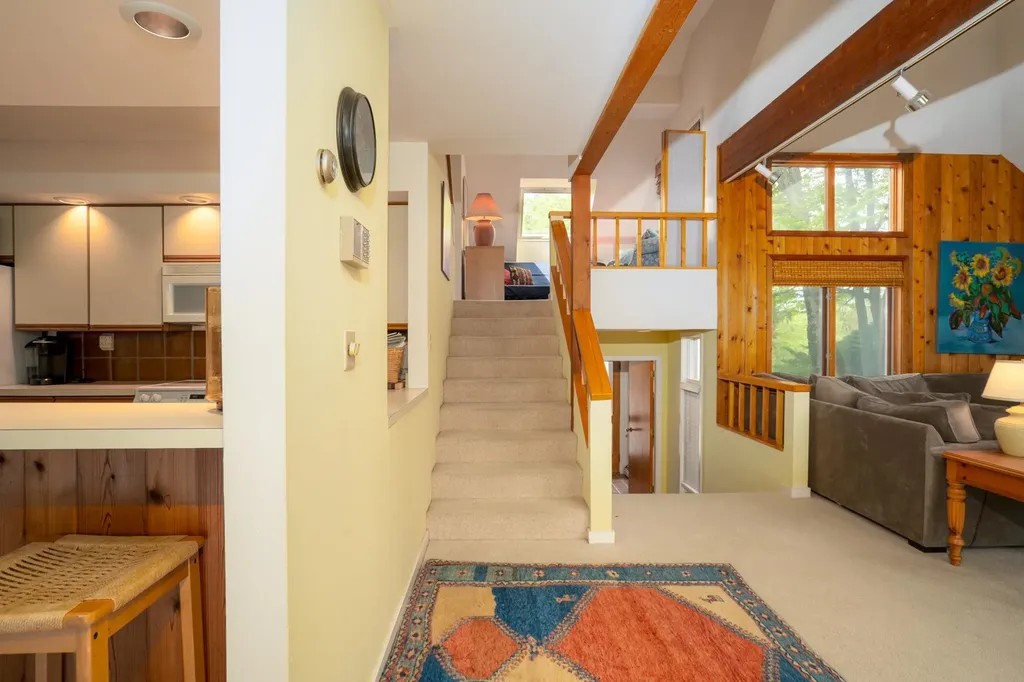 46 Ridge Road Winhall VT 05340
