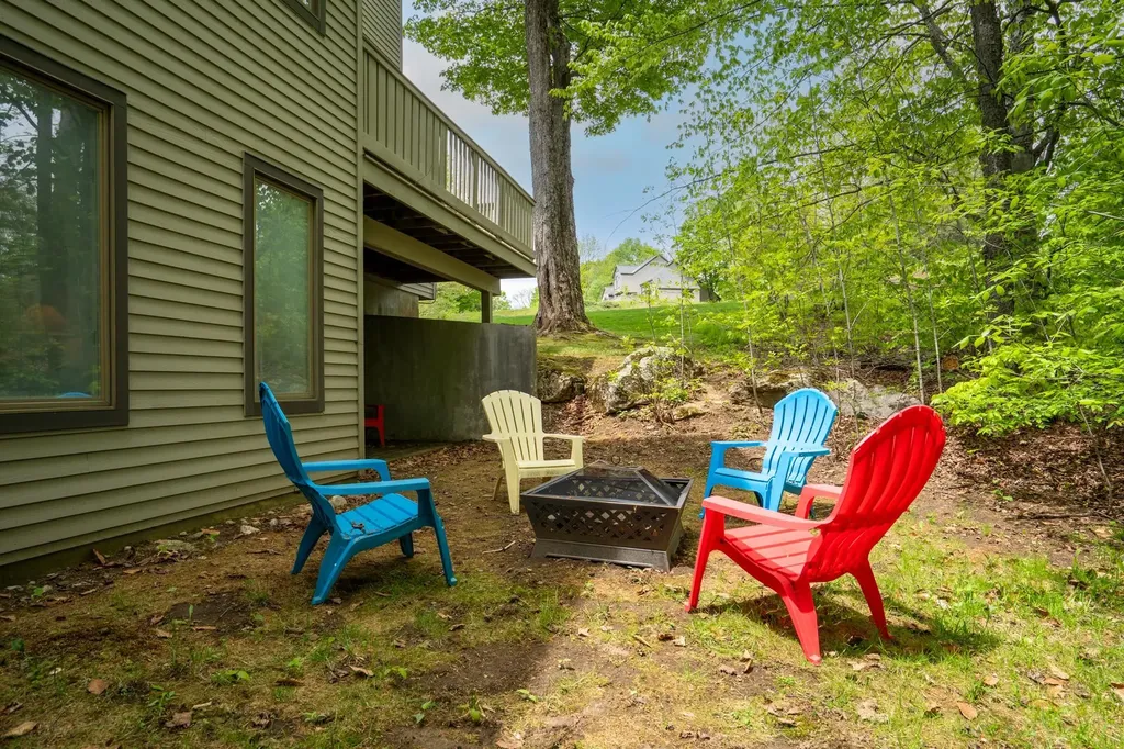 46 Ridge Road Winhall VT 05340