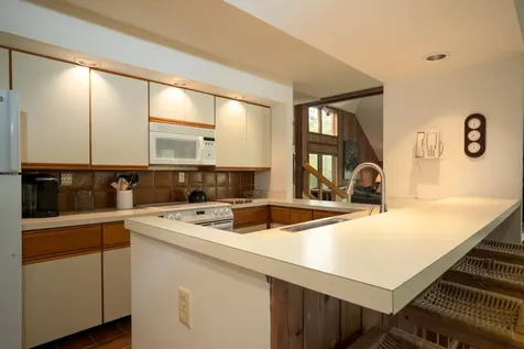 46 Ridge Road Winhall VT 05340