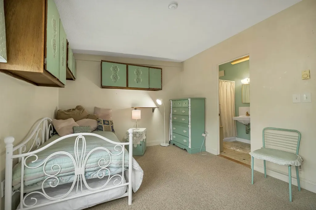 178 Treetop Circle Laconia NH 03246