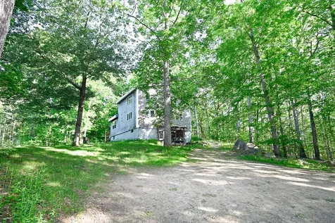70 Ledge Farm Road Nottingham NH 03290