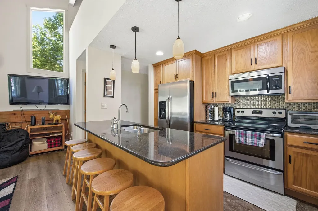 14 Parker Road Campton NH 03223