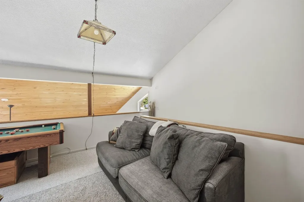14 Parker Road Campton NH 03223
