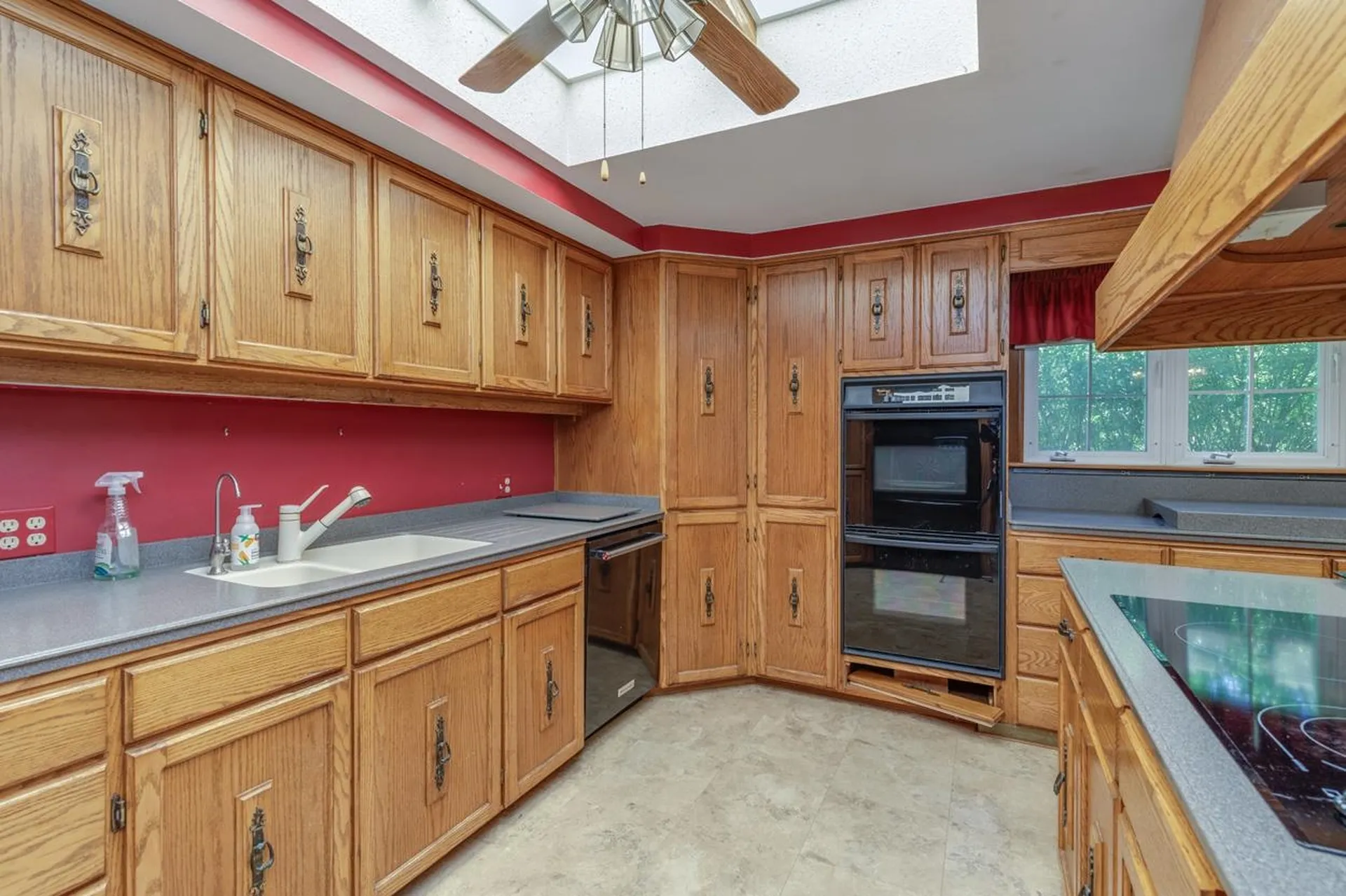 9 Hickory Lane Bedford NH 03110
