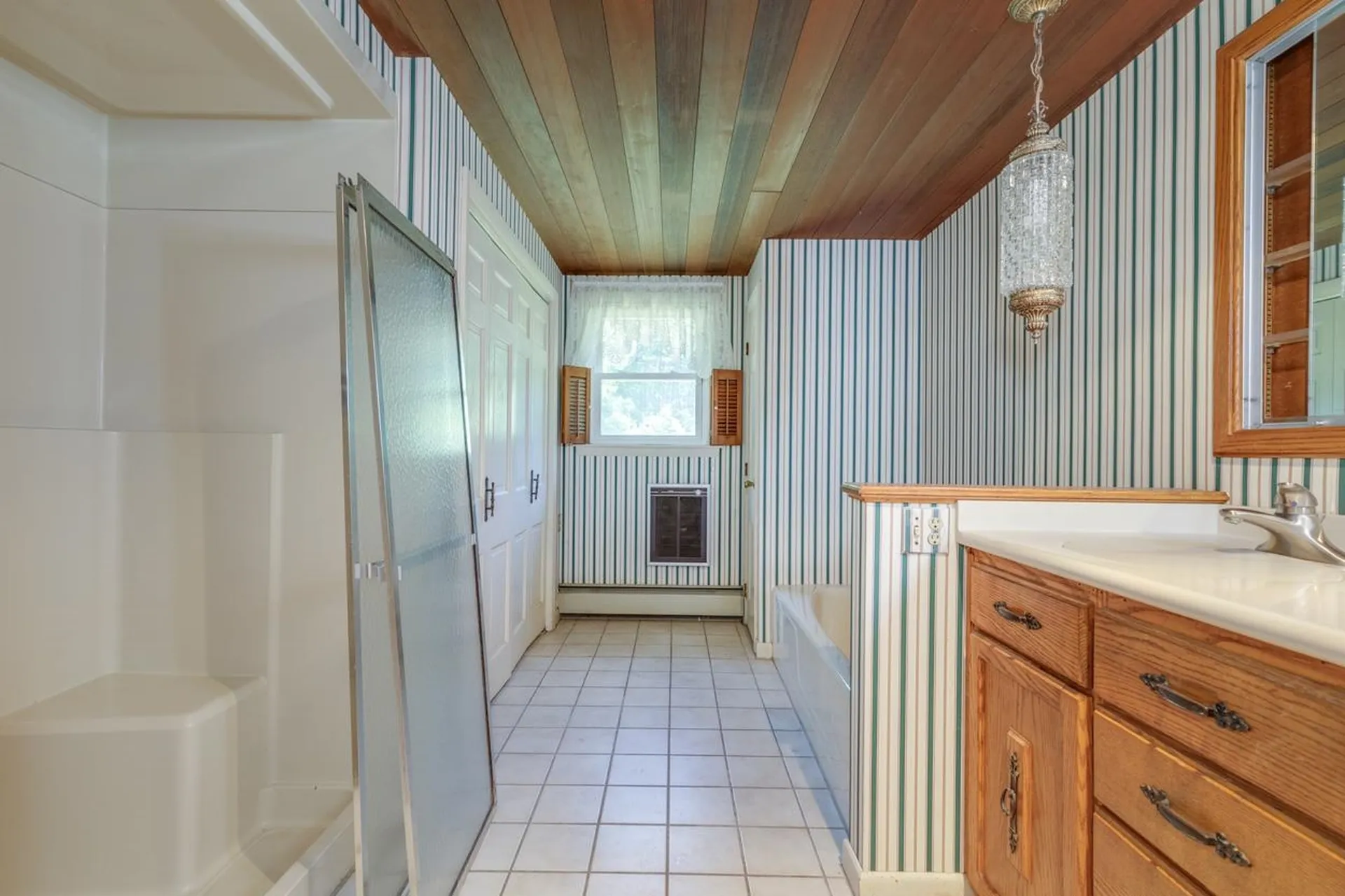9 Hickory Lane Bedford NH 03110