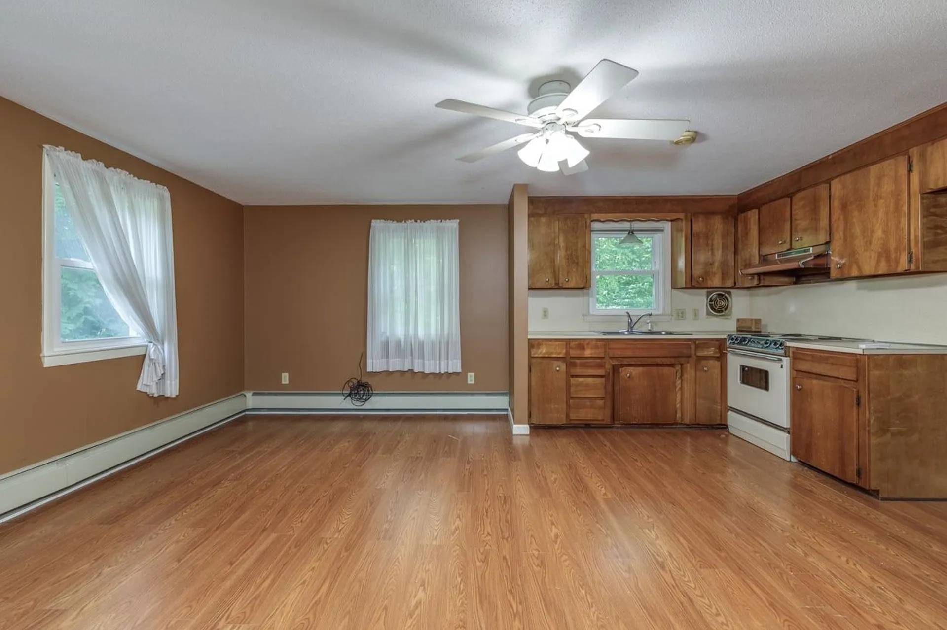 9 Hickory Lane Bedford NH 03110