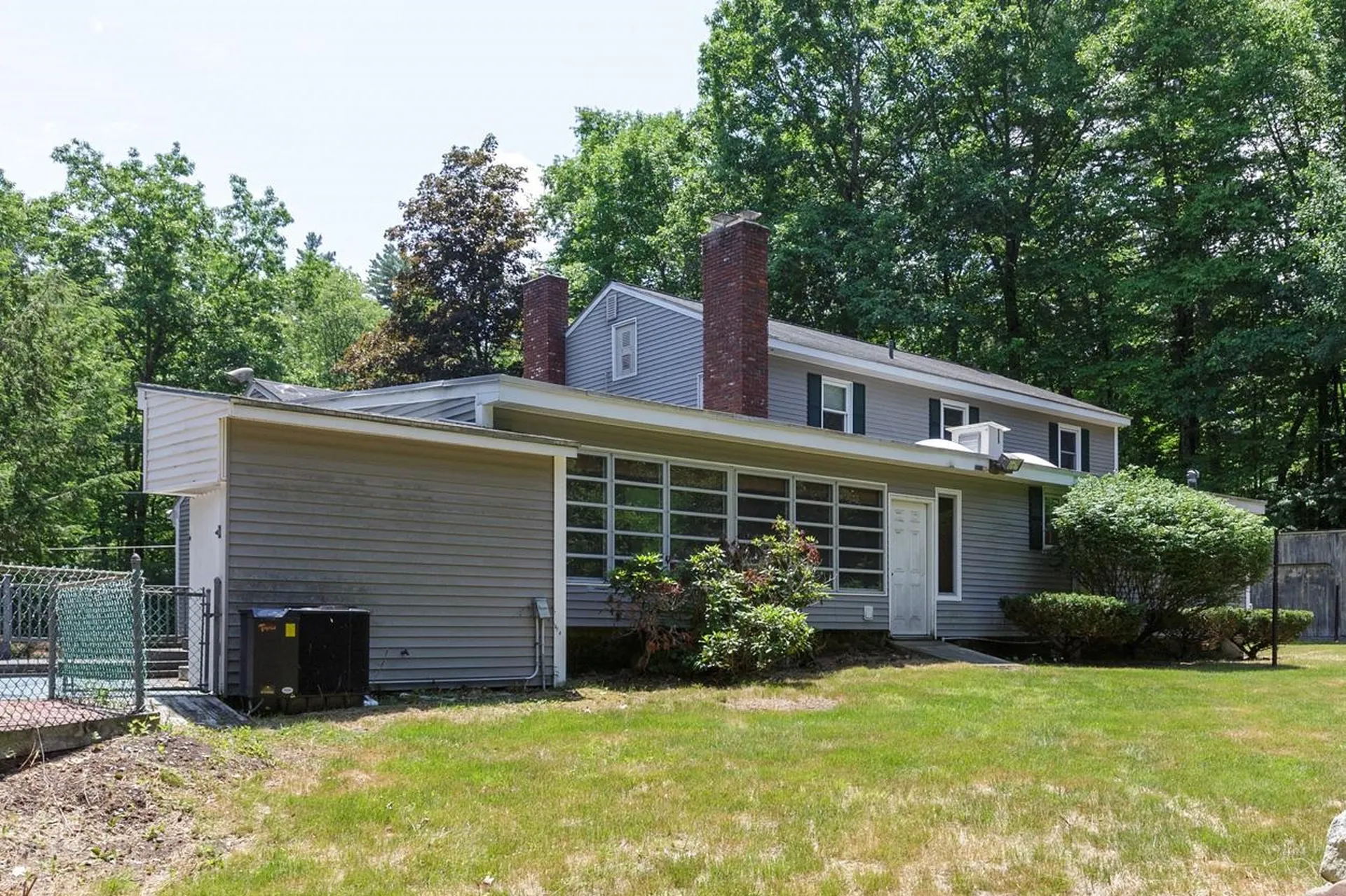 9 Hickory Lane Bedford NH 03110