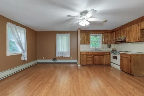 9 Hickory Lane Bedford NH 03110