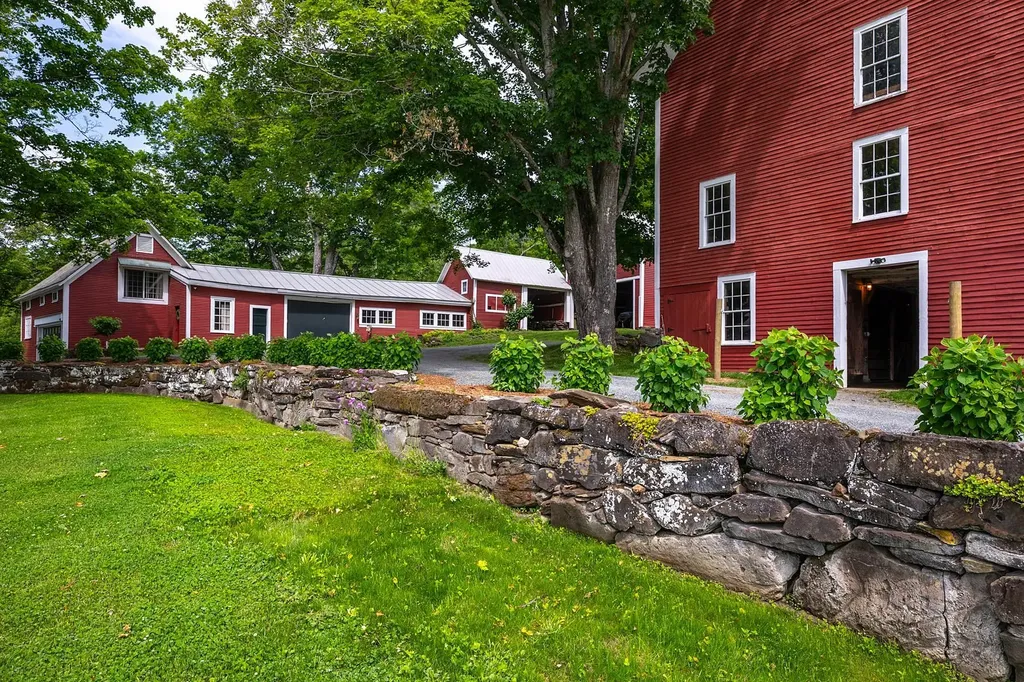 5798 South Road Woodstock VT 05071