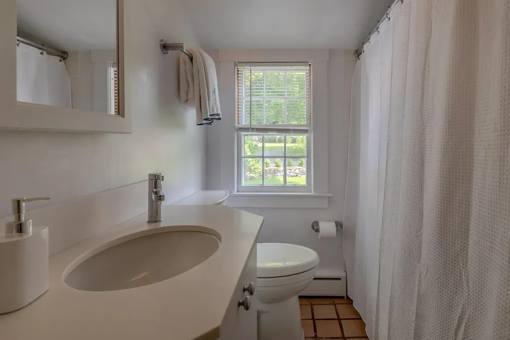 5798 South Road Woodstock VT 05071