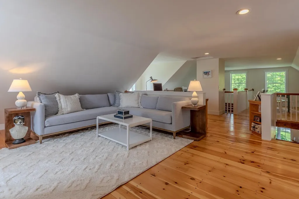 5798 South Road Woodstock VT 05071
