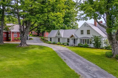 5798 South Road Woodstock VT 05071
