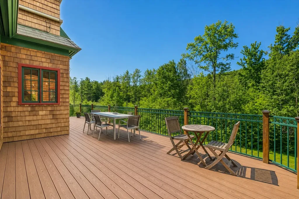662 Hurricane Road Keene NH 03431