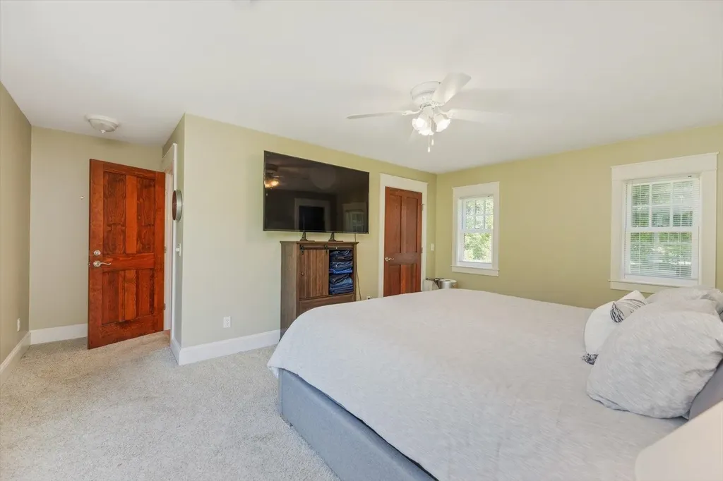662 Hurricane Road Keene NH 03431