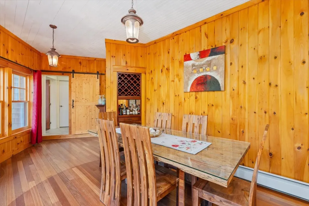662 Hurricane Road Keene NH 03431