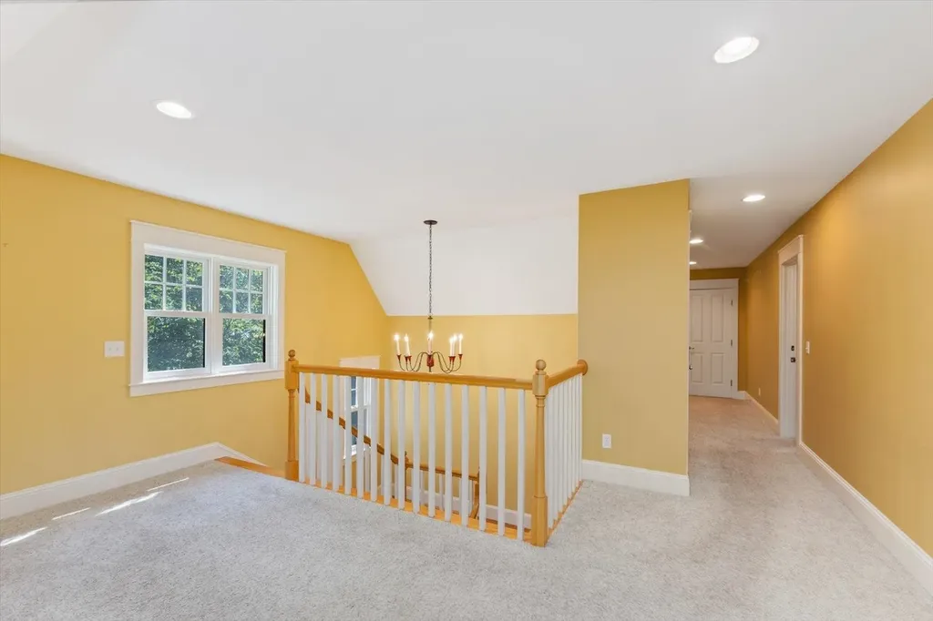 662 Hurricane Road Keene NH 03431