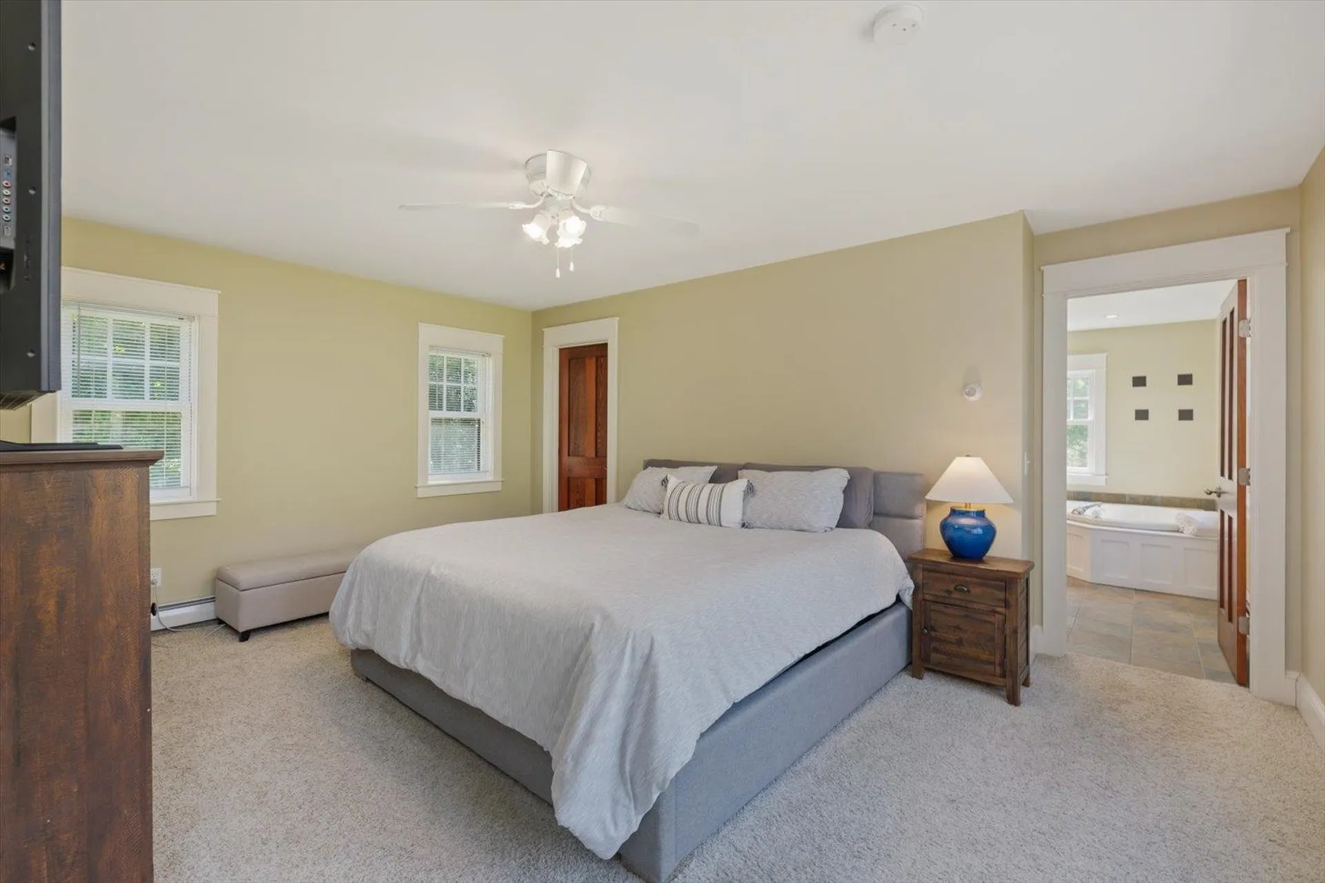 662 Hurricane Road Keene NH 03431