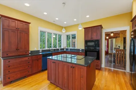 662 Hurricane Road Keene NH 03431