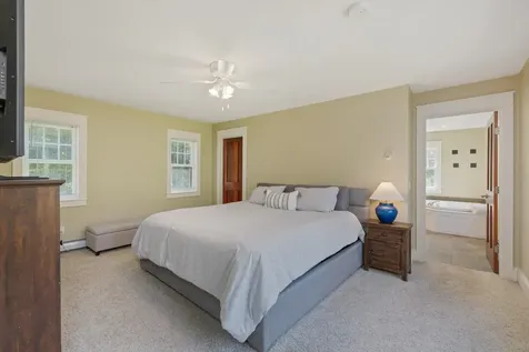 662 Hurricane Road Keene NH 03431