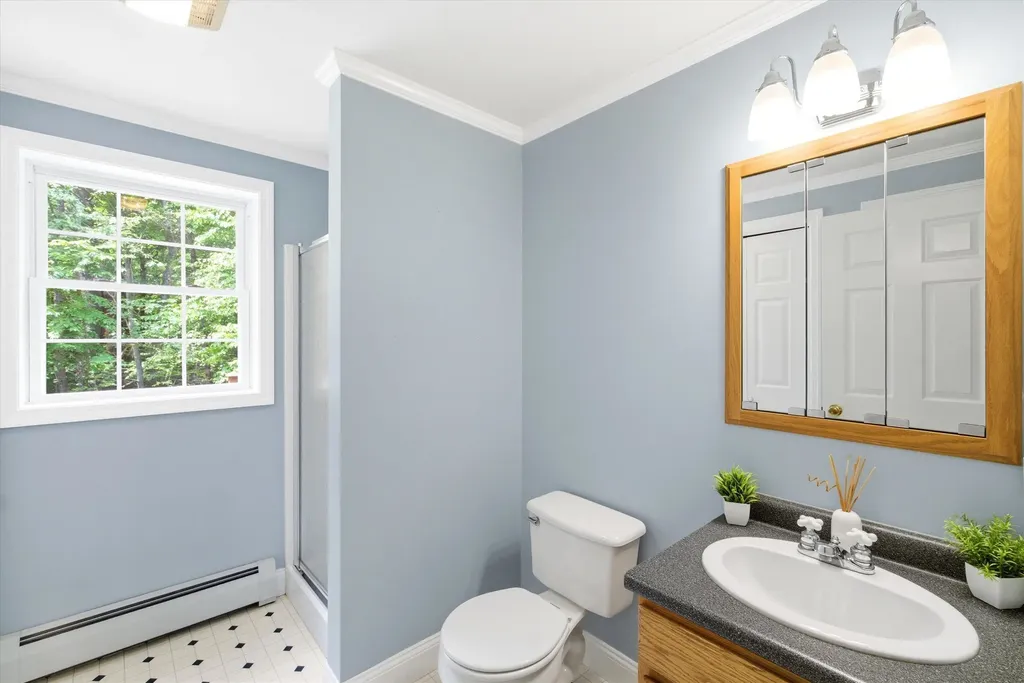 316 North Road Candia NH 03034