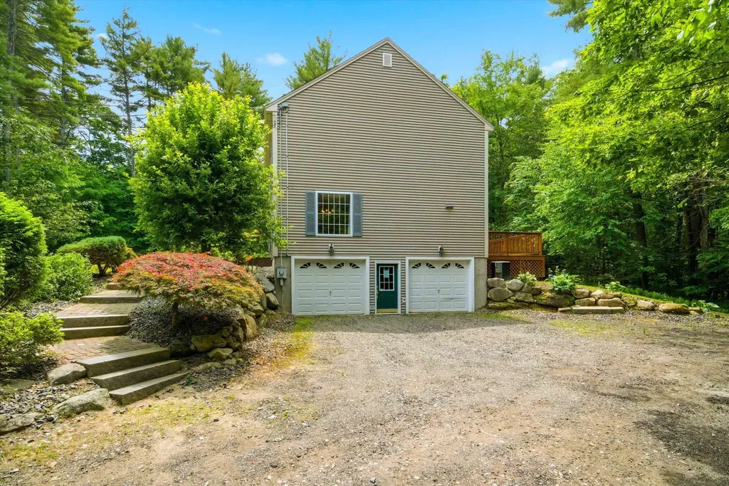 316 North Road Candia NH 03034