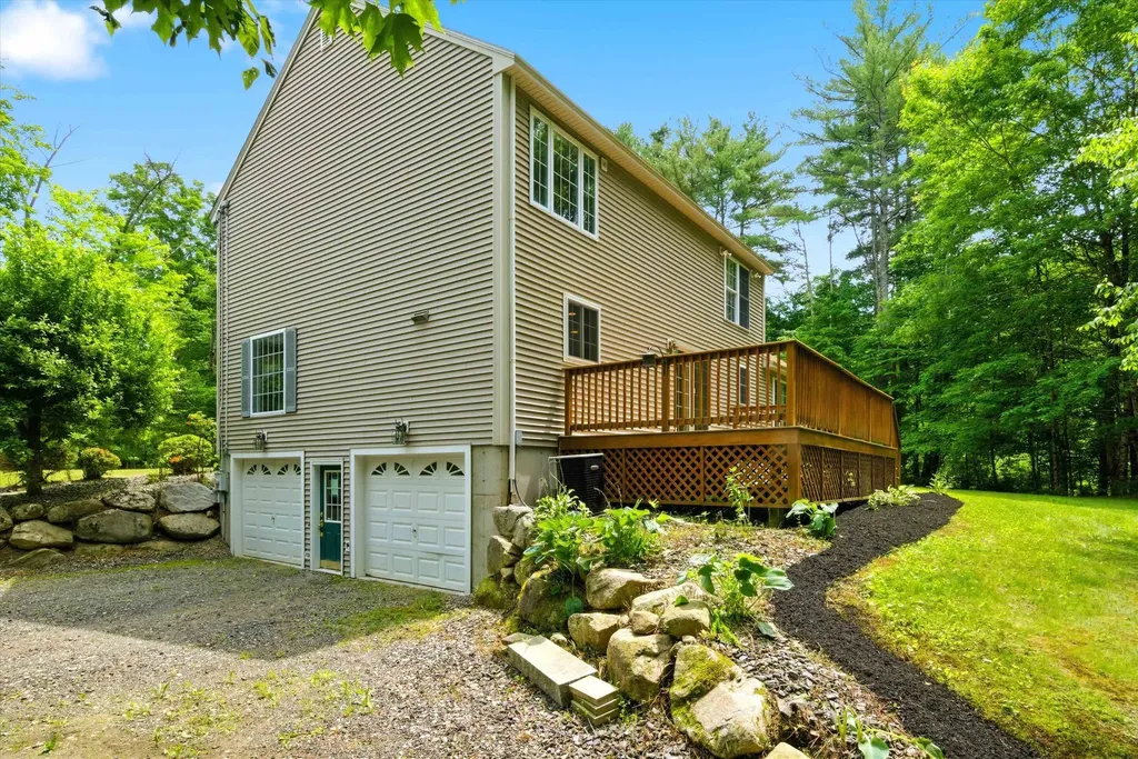316 North Road Candia NH 03034