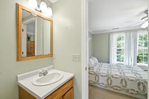 316 North Road Candia NH 03034