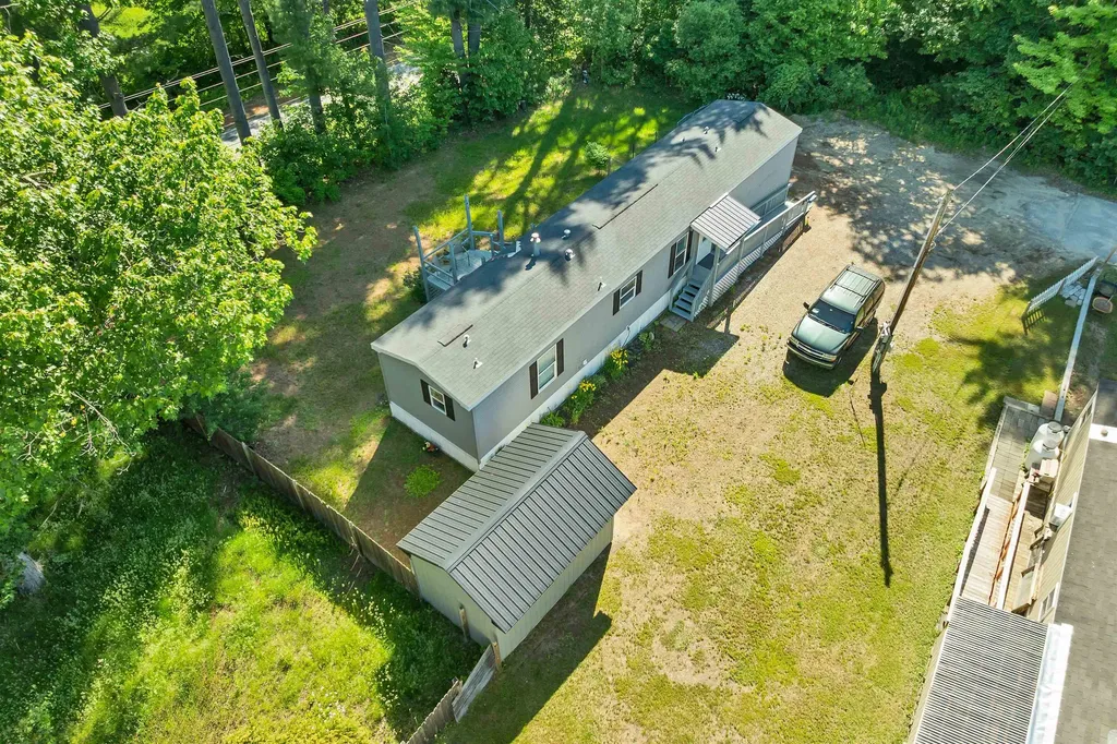 5 Maple Drive Plymouth NH 03264