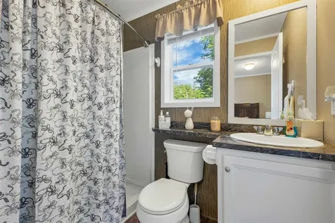 5 Maple Drive Plymouth NH 03264