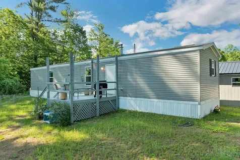 5 Maple Drive Plymouth NH 03264