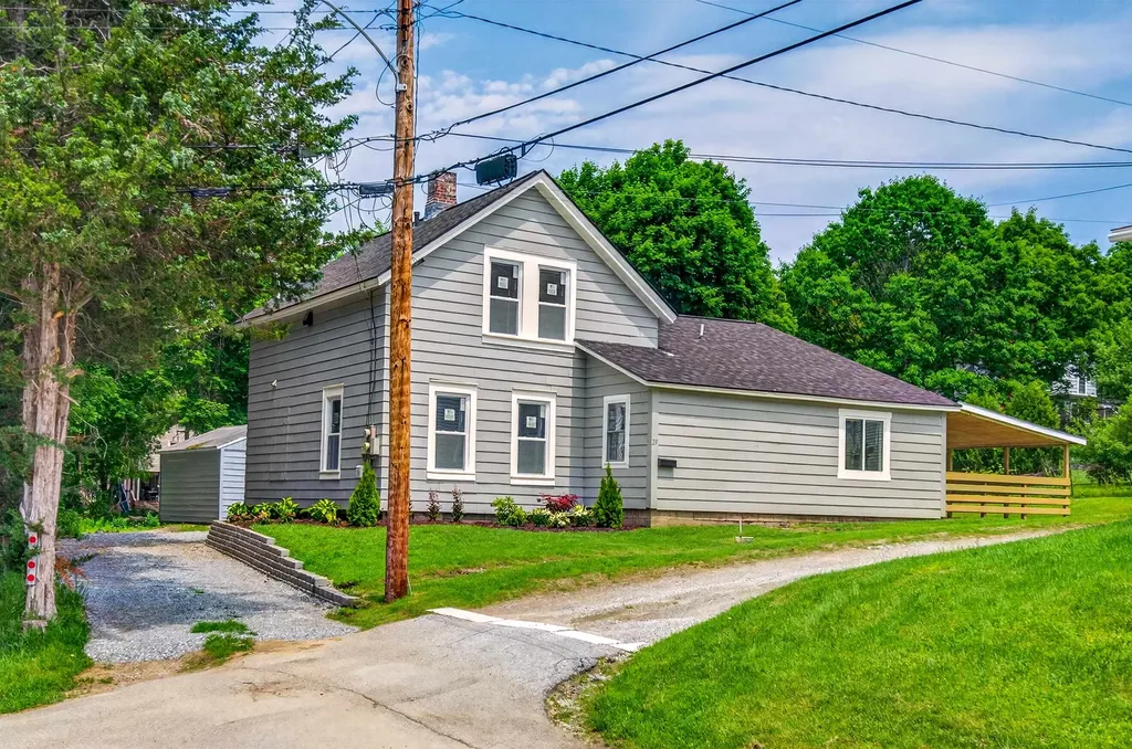 29 Clinton Avenue Rutland City VT 05701