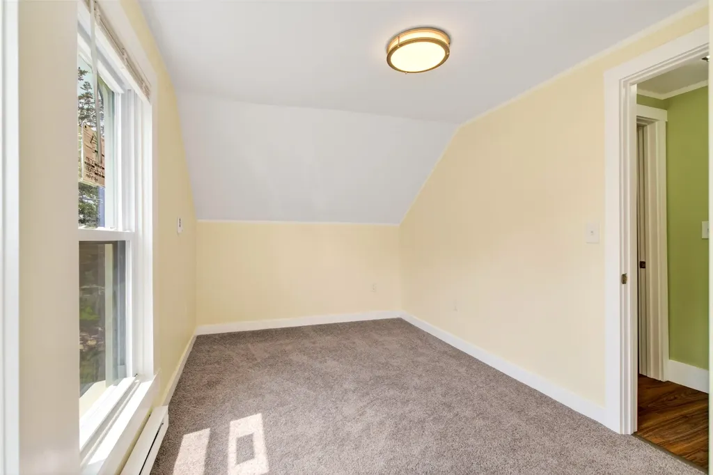 29 Clinton Avenue Rutland City VT 05701